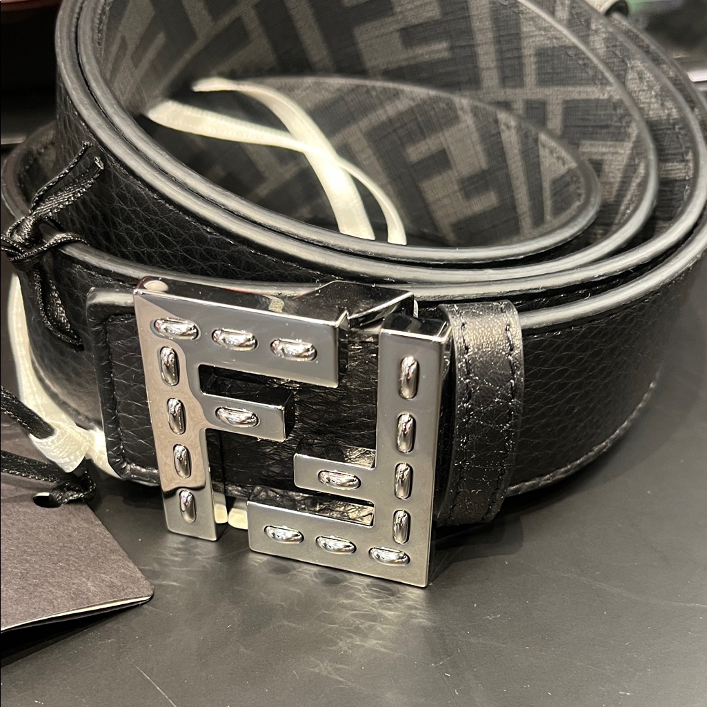 Fendi Revesible Black Belt With Silver Logo Buckle Size 105